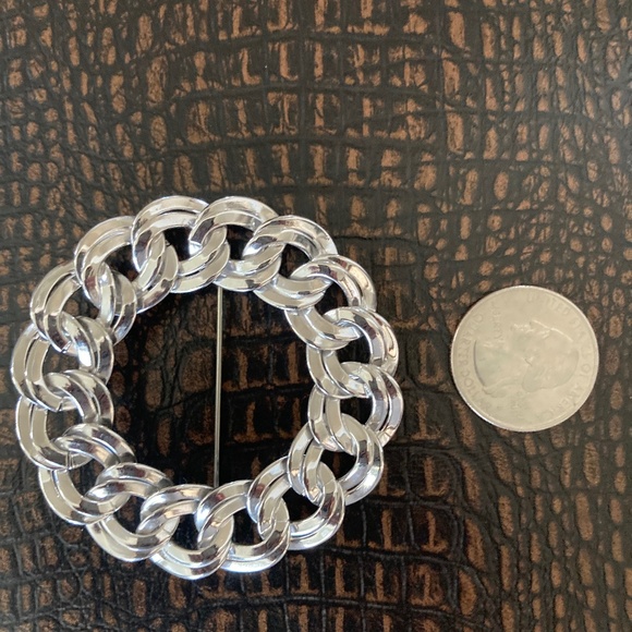 Monet Brooch Pin Signed - Picture 7 of 7